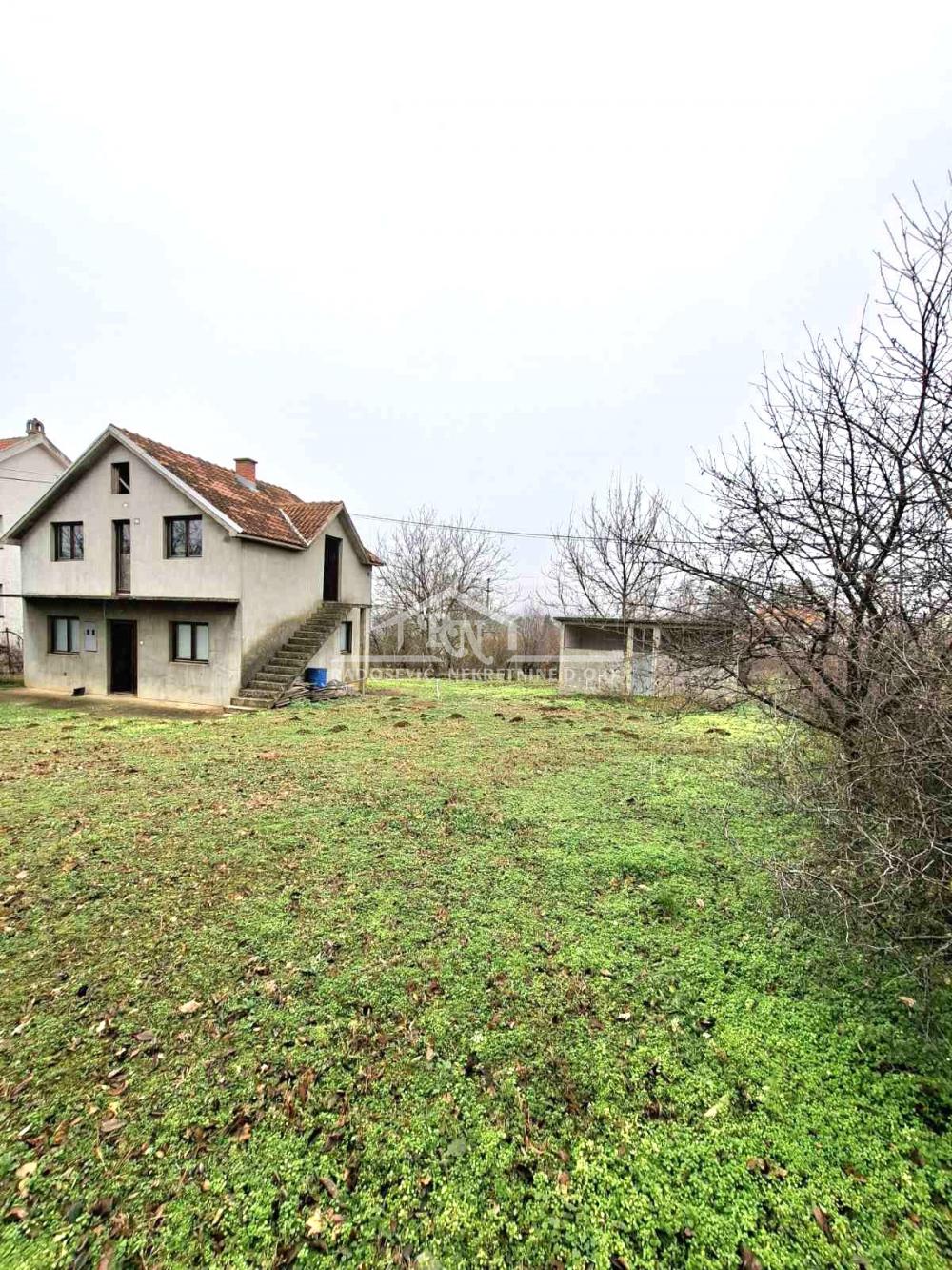 Slika 3 - Milosava Ivkovića,  Kuća na prodaju, 132m2, 68.000€