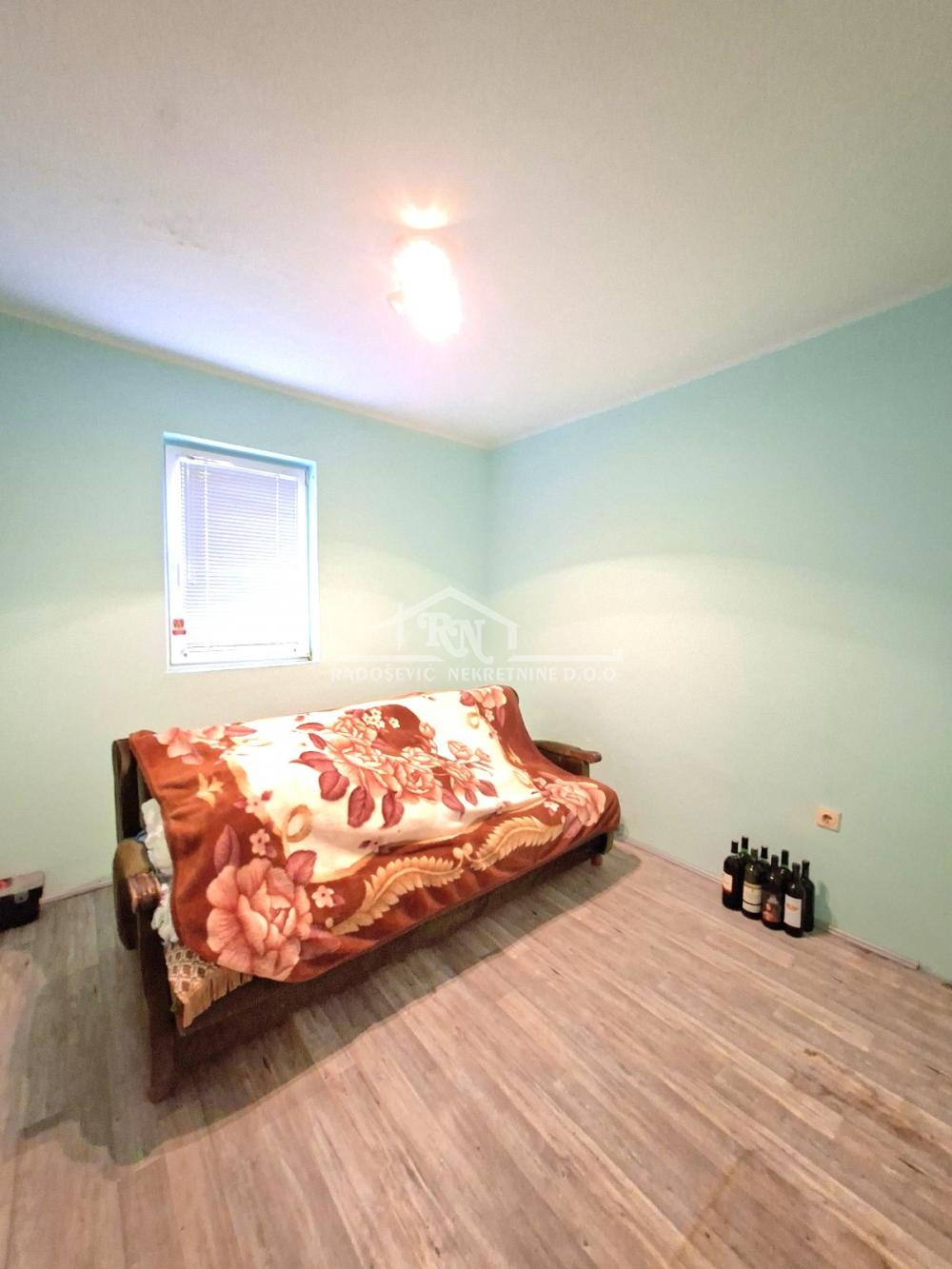 Slika 7 - Milosava Ivkovića,  Kuća na prodaju, 132m2, 68.000€