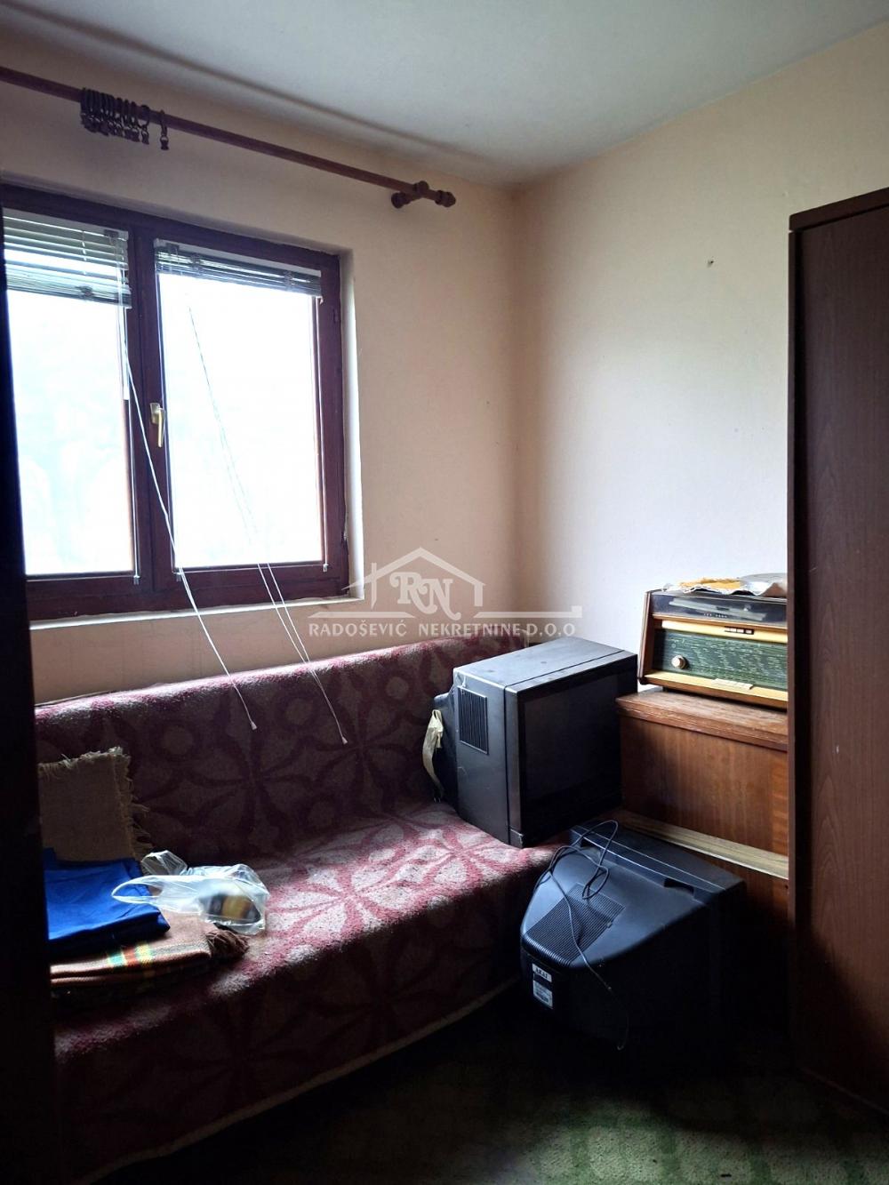 Slika 8 - Milosava Ivkovića,  Kuća na prodaju, 132m2, 68.000€