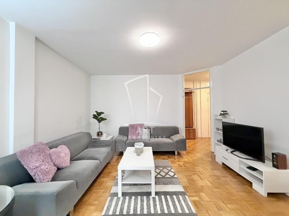 Slika 1 - Dušana Vukasovića, Dvosoban stan na prodaju, 53m2, 206.000€