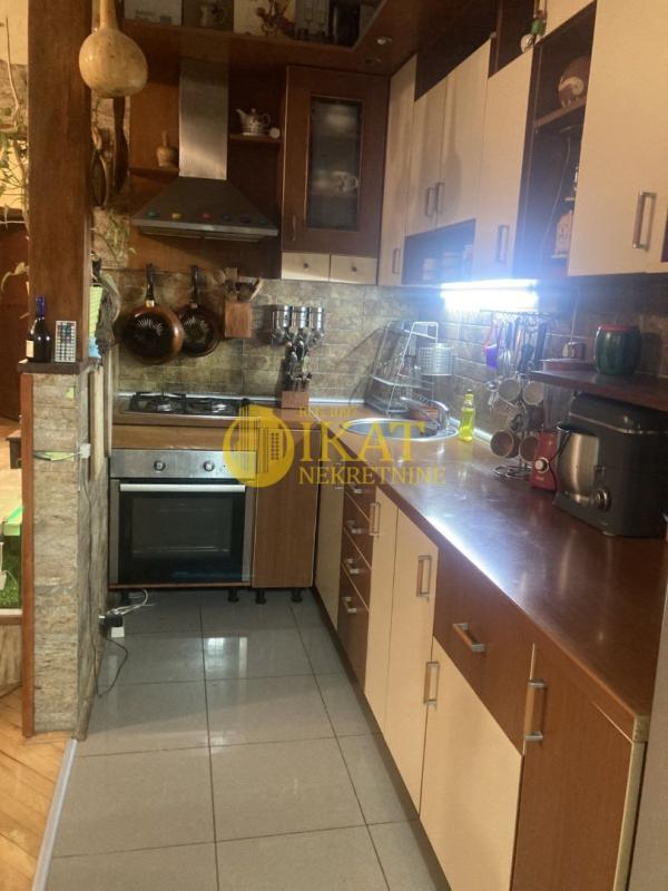 Slika 6 - Četvorosoban stan na prodaju, 77m2, 200.000€