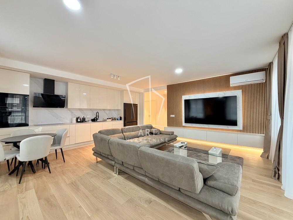 Slika 1 - Luke Ćelovića Trebinjca, Četvorosoban stan na prodaju, 123m2, 630.000€