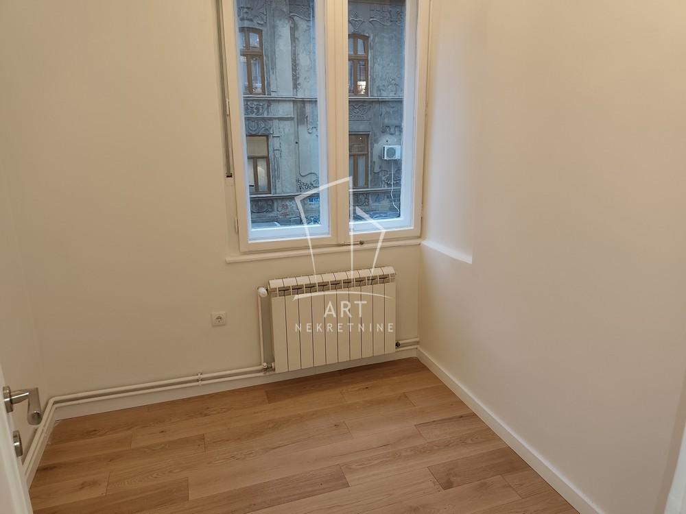 Slika 5 - Dobračina,  Lokal za izdavanje, 76m2, 1.100€