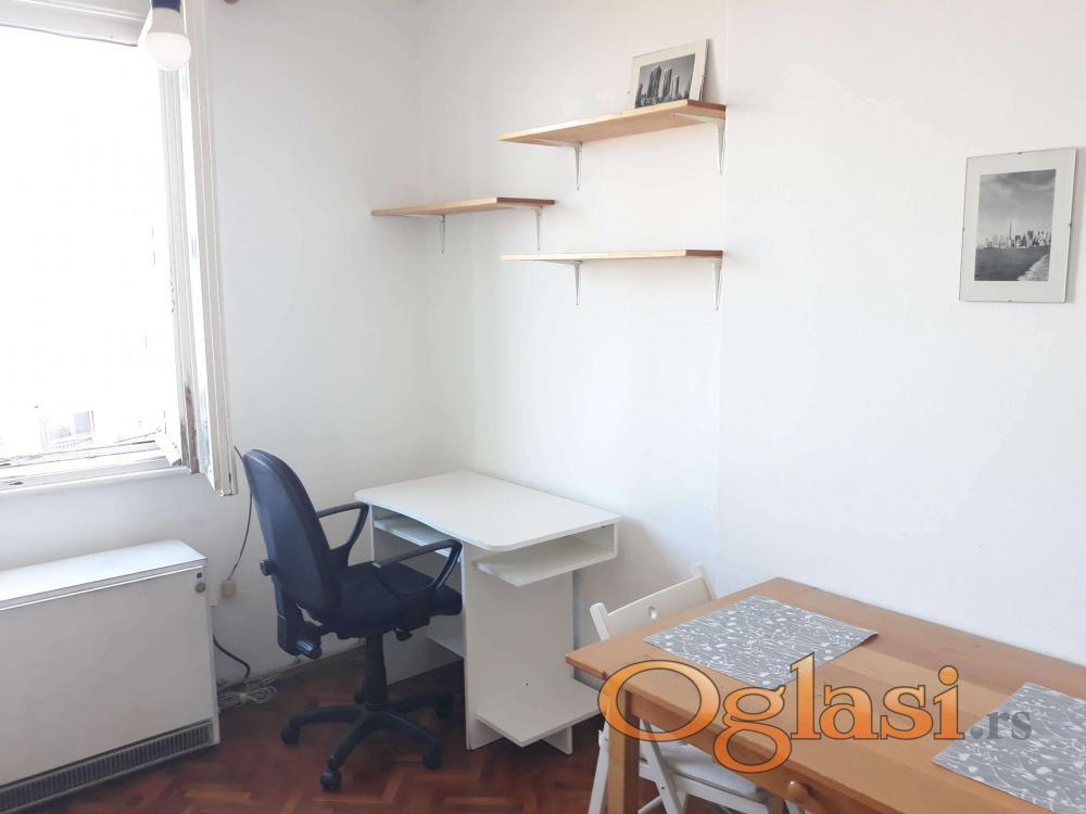 Glavna slika -Bulevar Kralja Aleksandra, Jednosoban stan za izdavanje, 20m2, 350€