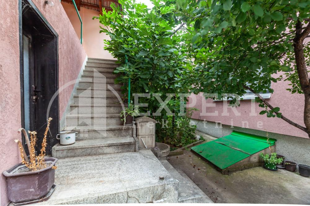 Slika 1 - Pribojska,  Kuća na prodaju, 200m2, 95.000€