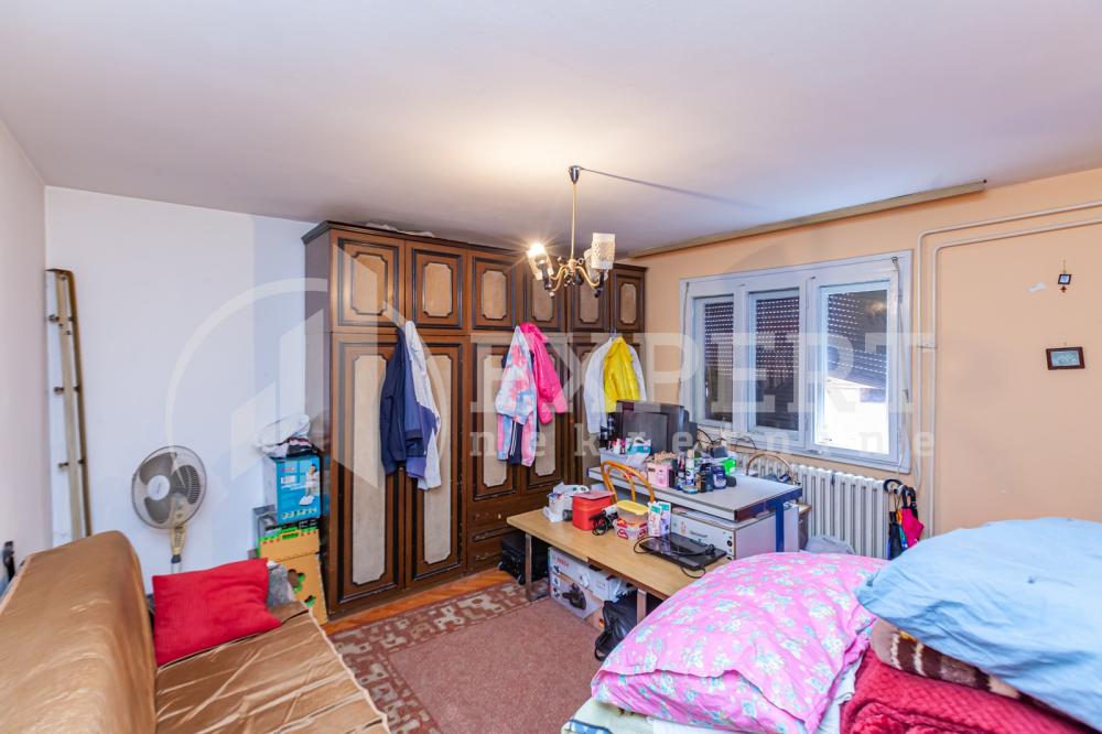 Slika 4 - Pribojska,  Kuća na prodaju, 200m2, 95.000€