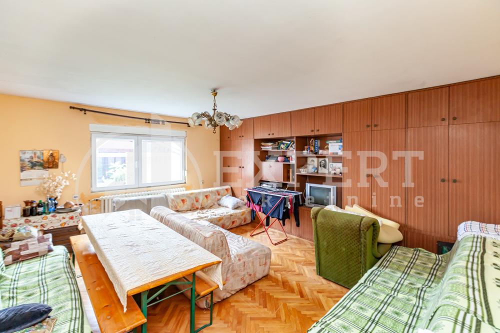 Slika 2 - Pribojska,  Kuća na prodaju, 200m2, 95.000€