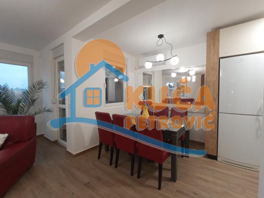 Slika 8 - Filipa Višnjića, Troiposoban stan za izdavanje, 85m2, 800€