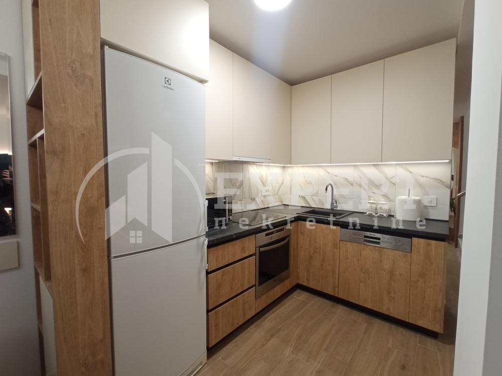 Slika 6 - Filipa Višnjića, Troiposoban stan za izdavanje, 85m2, 800€