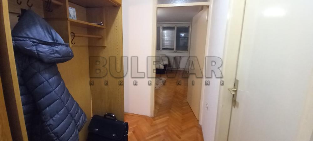 Slika 6 - Bulevar Nemanjića, Jednosoban stan za izdavanje, 36m2, 270€