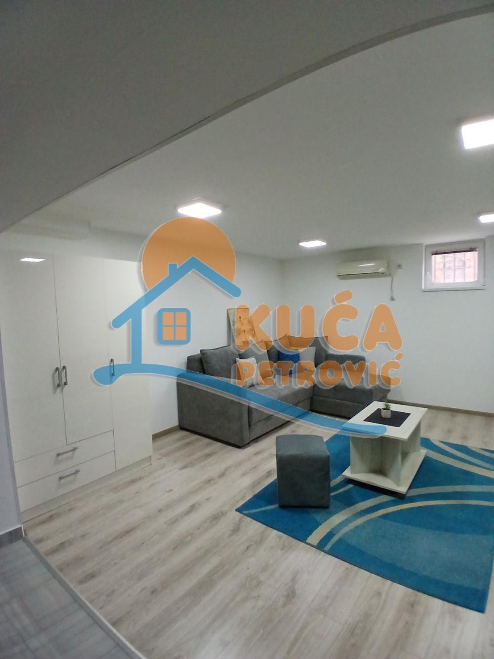 Slika 1 - Kozaračka, Jednosoban stan za izdavanje, 52m2, 300€