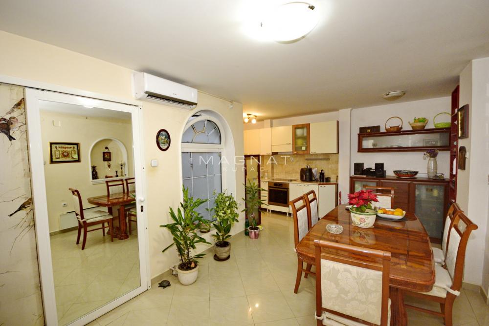 Slika 11 - Makedonska, Petosoban stan na prodaju, 116m2, 450.000€