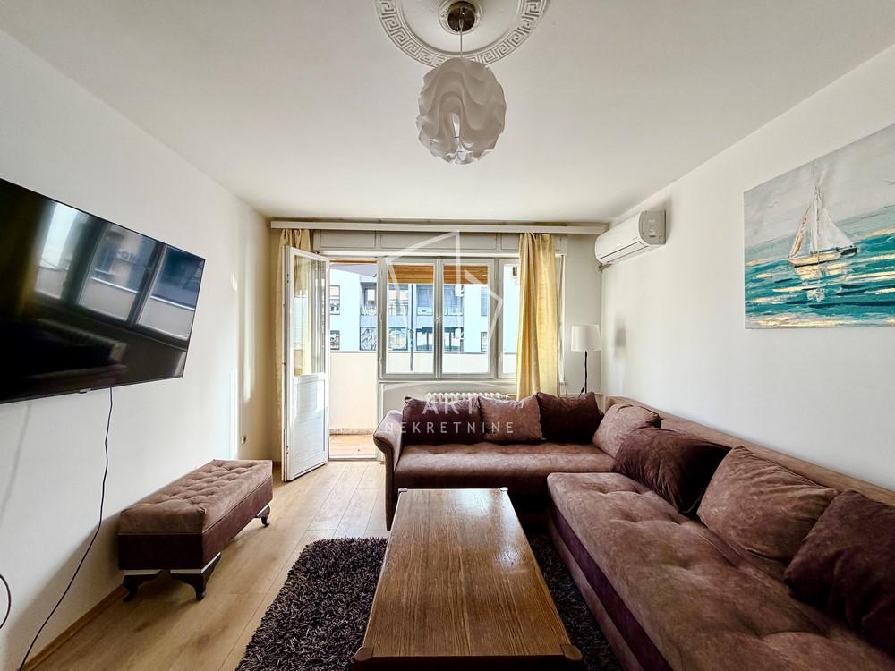 Slika 1 - Dubrovačka, Dvosoban stan za izdavanje, 50m2, 620€