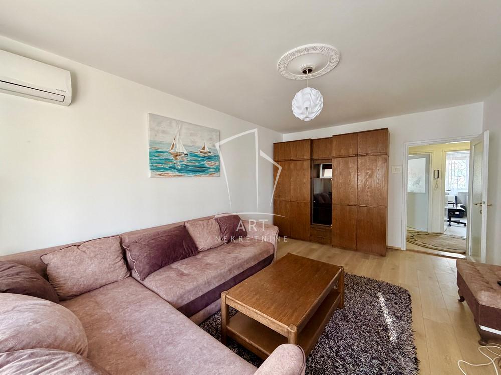 Slika 2 - Dubrovačka, Dvosoban stan za izdavanje, 50m2, 620€