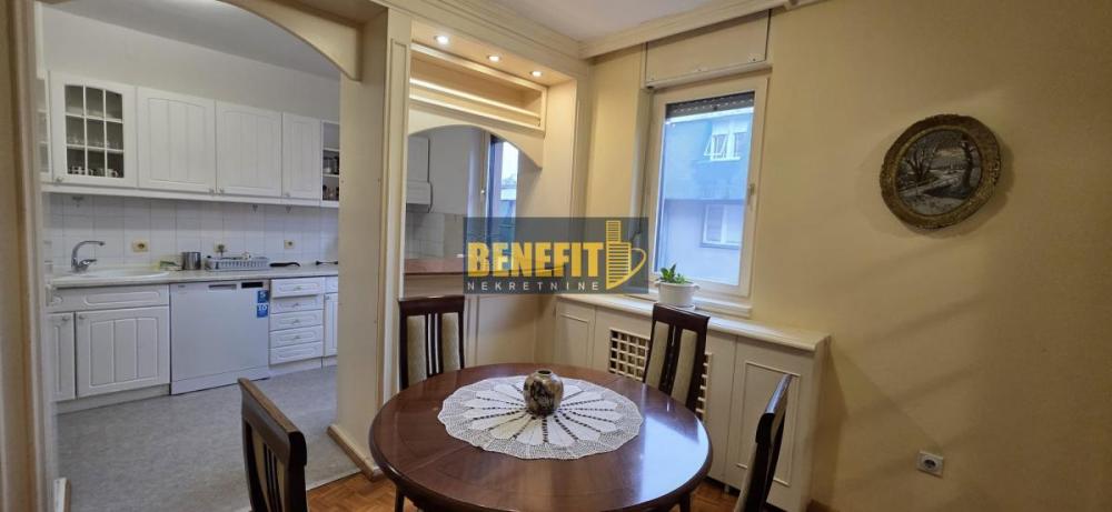 Slika 6 - Četvorosoban stan za izdavanje, 117m2, 1.000€