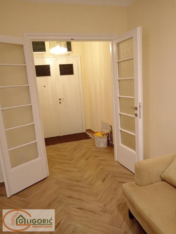 Slika 5 - Kosovska, Dvosoban stan za izdavanje, 50m2, 800€