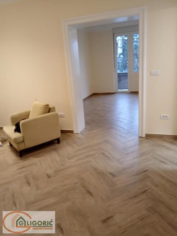 Slika 3 - Kosovska, Dvosoban stan za izdavanje, 50m2, 800€