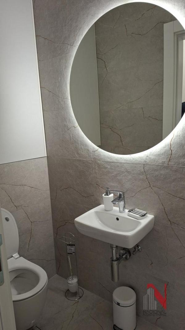 Slika 9 - MASARIKOVA, Trosoban stan za izdavanje, 65m2, 1.100€