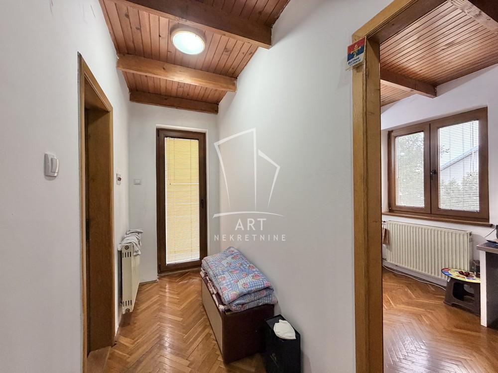 Slika 9 - Graničarska,  Kuća na prodaju, 74m2, 380.000€