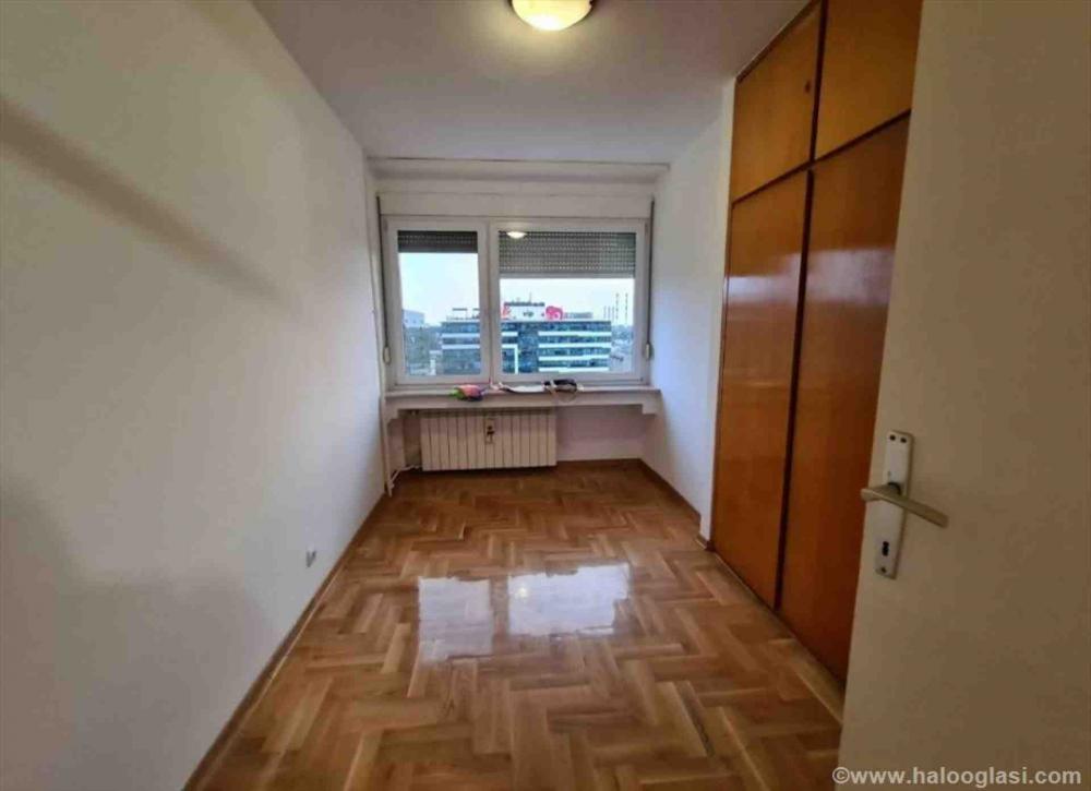 Slika 3 - Bulevar Milutina Milankovića, Trosoban stan za izdavanje, 70m2, 700€