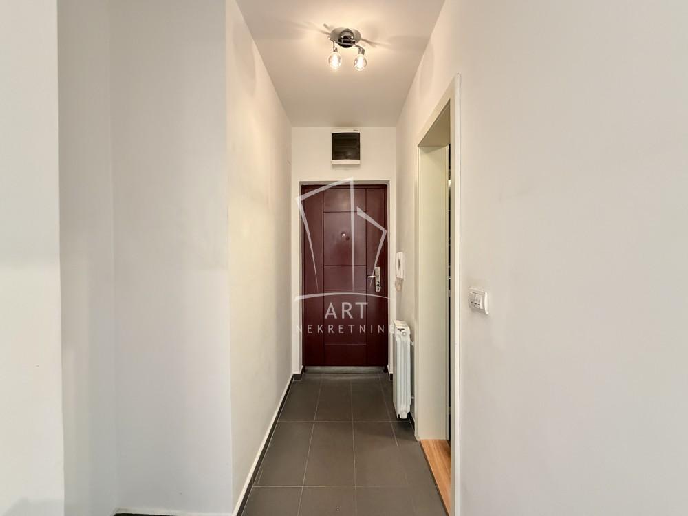 Slika 9 - Mezijska, Dvoiposoban stan na prodaju, 51m2, 100.000€