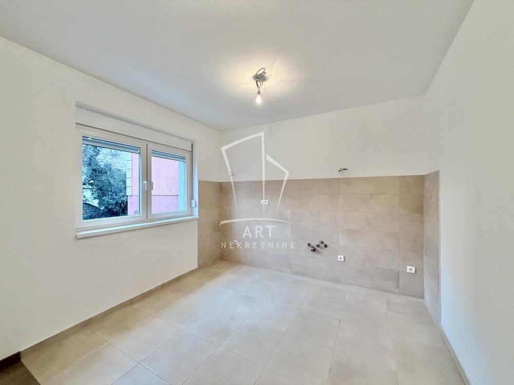 Slika 4 - Generala Horvatovića, Dvoiposoban stan na prodaju, 56m2, 210.000€