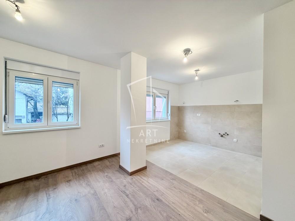 Slika 5 - Generala Horvatovića, Dvoiposoban stan na prodaju, 56m2, 210.000€