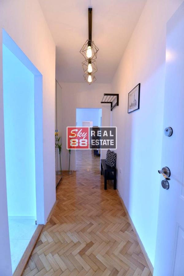 Slika 4 - Pozarevacka, Dvosoban stan na prodaju, 48m2, 179.000€