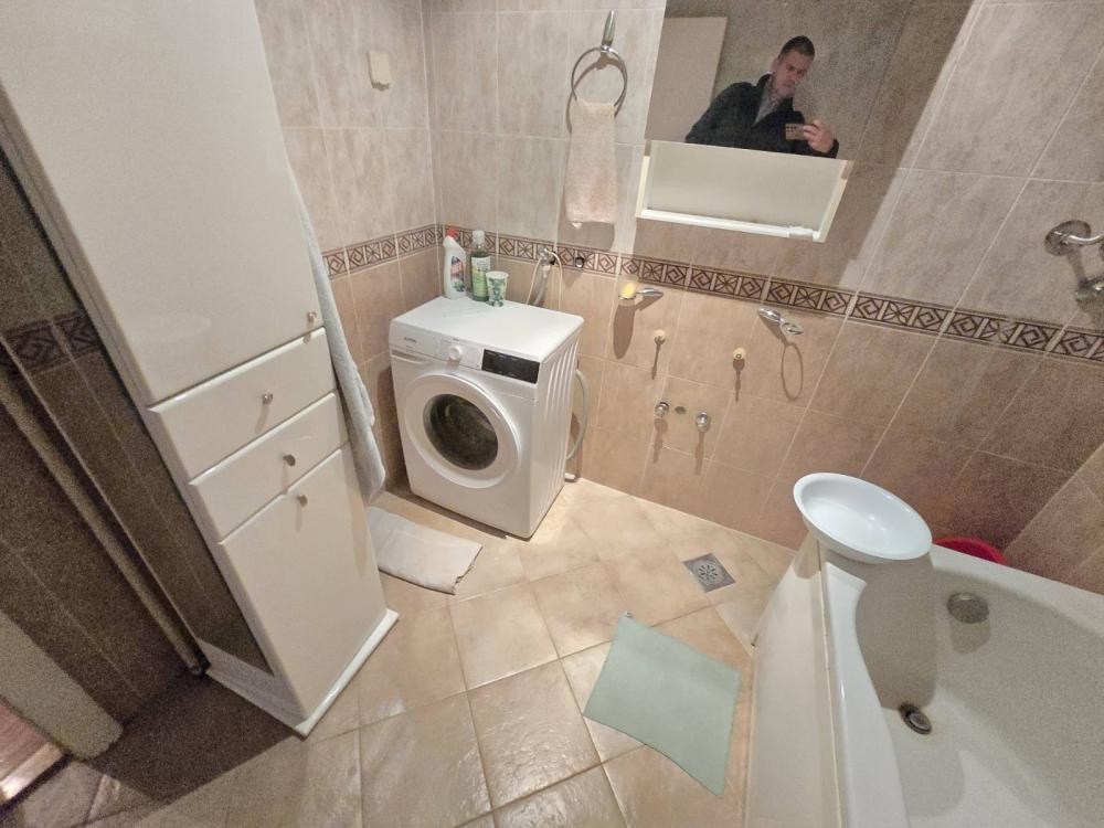 Slika 9 - Bulevar Arsenija Čarnojevića, Trosoban stan na prodaju, 97m2, 349.500€