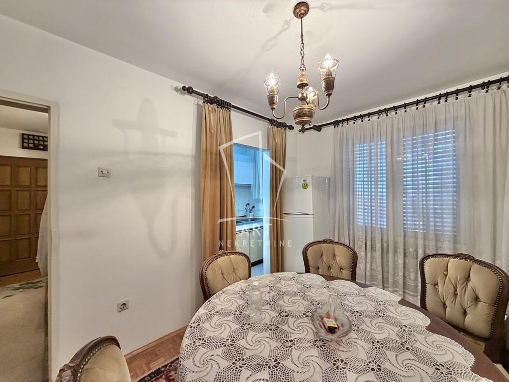 Slika 6 - Vlade Ilića,  Kuća na prodaju, 253m2, 420.000€