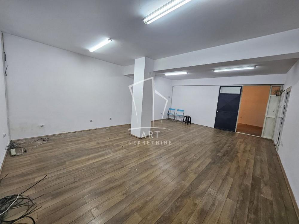 Slika 1 - Breskvin cvet,  Lokal za izdavanje, 82m2, 500€