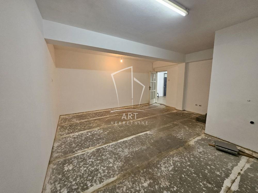 Slika 4 - Breskvin cvet,  Lokal za izdavanje, 82m2, 500€