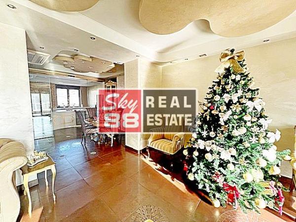 Slika 4 - Četvorosoban stan na prodaju, 214m2, 1.450.000€