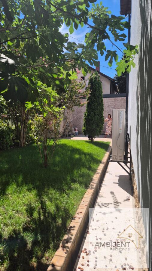 Slika 1 -  Kuća na prodaju, 233m2, 475.000€