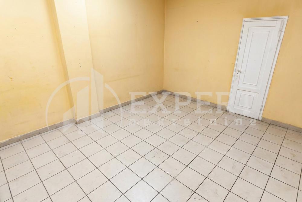 Slika 2 - Strahinjića Bana,  Lokal na prodaju, 26m2, 53.000€