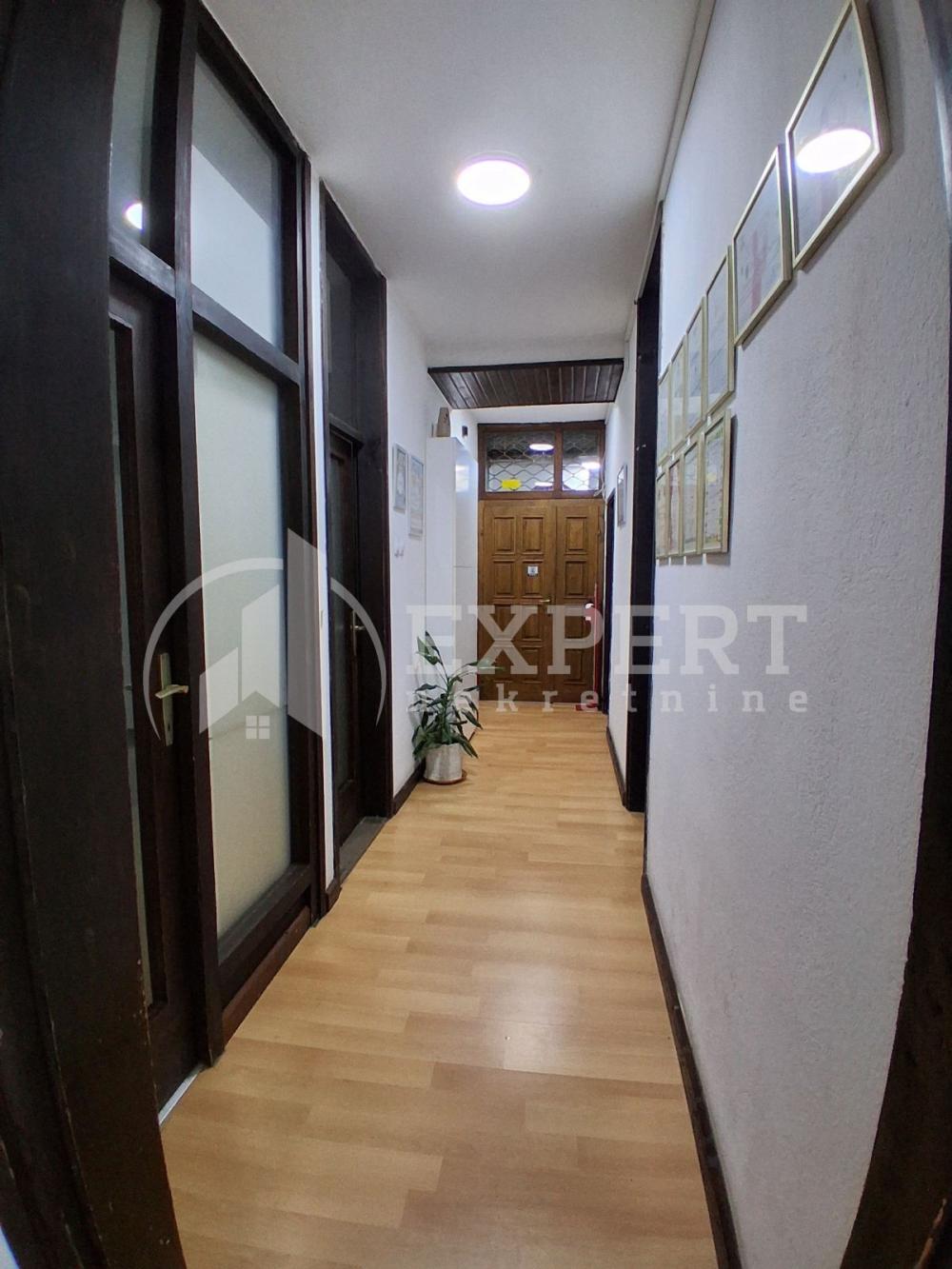 Slika 7 - Jovana Ristića,  Lokal za izdavanje, 94m2, 500€