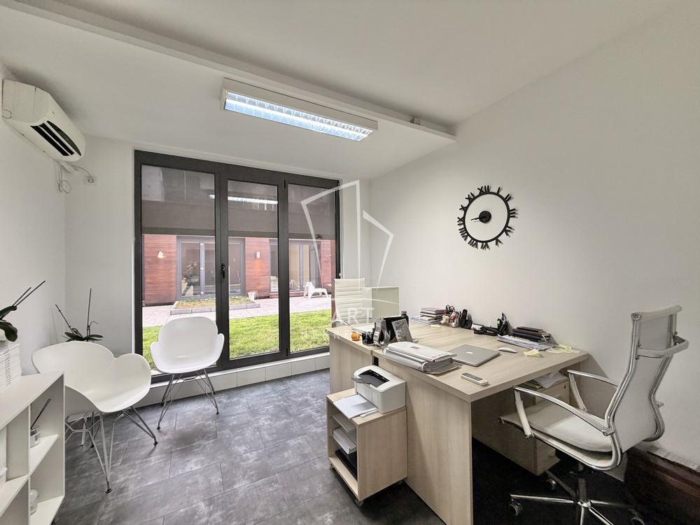 Slika 11 - Knićaninova,  Lokal za izdavanje, 298m2, 4.440€