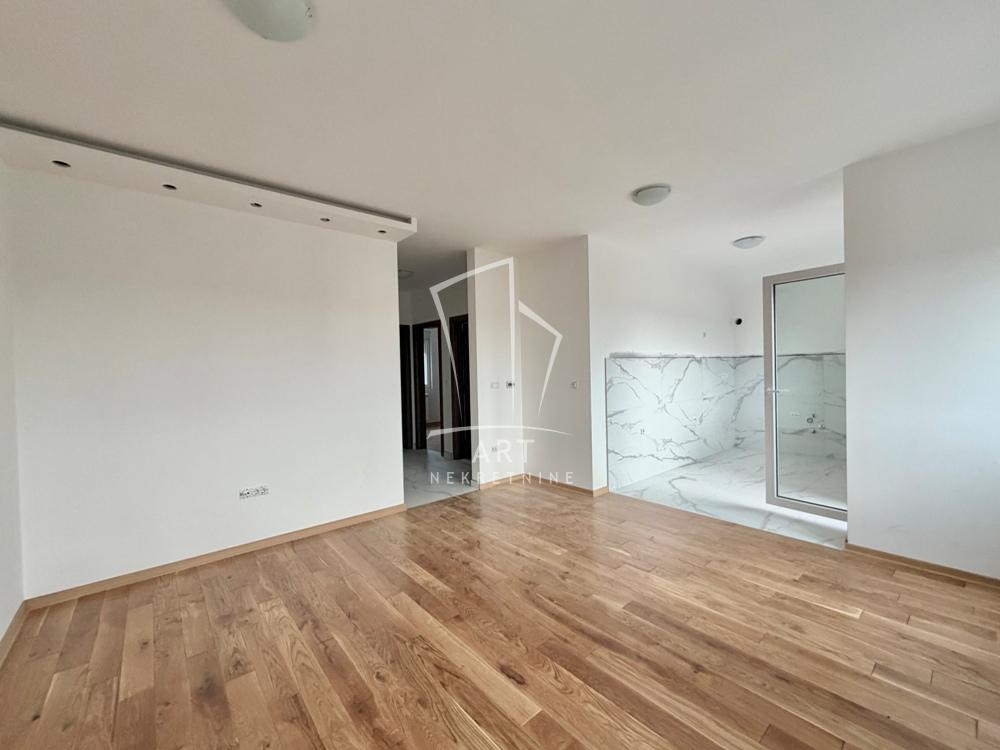 Slika 11 - Kikindska, Dvoiposoban stan na prodaju, 55m2, 145.200€