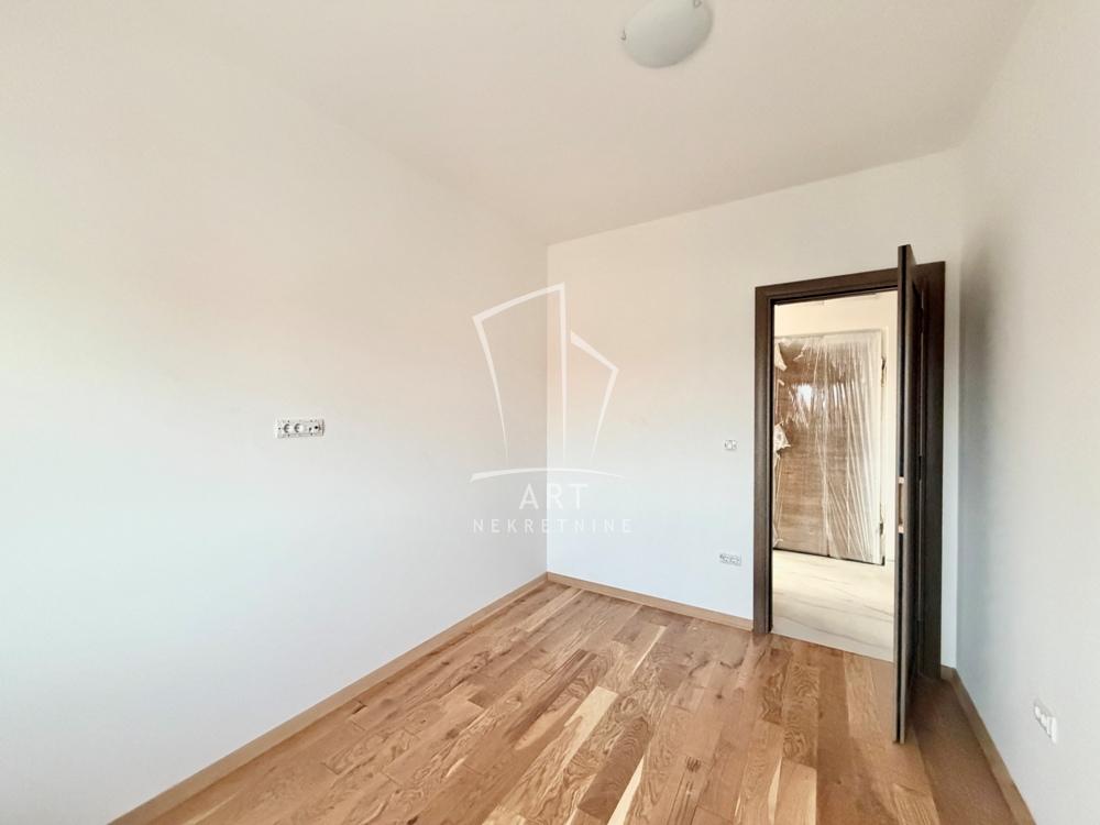 Slika 4 - Kikindska, Dvoiposoban stan na prodaju, 55m2, 145.200€