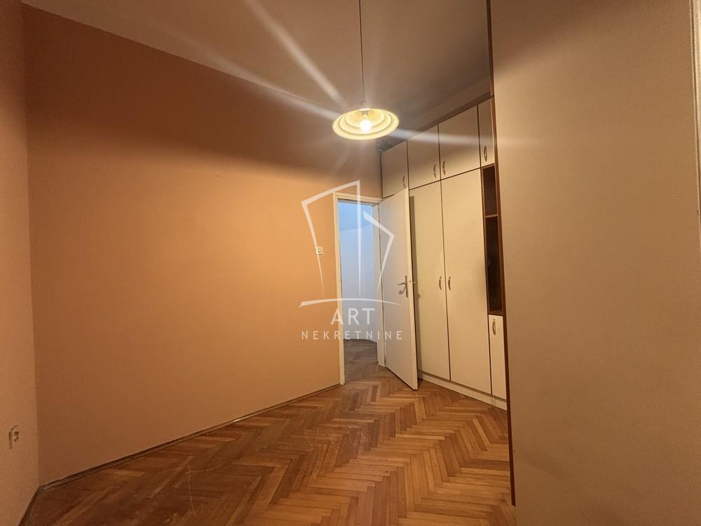 Slika 2 - Venizelosova, Dvoiposoban stan za izdavanje, 47m2, 800€