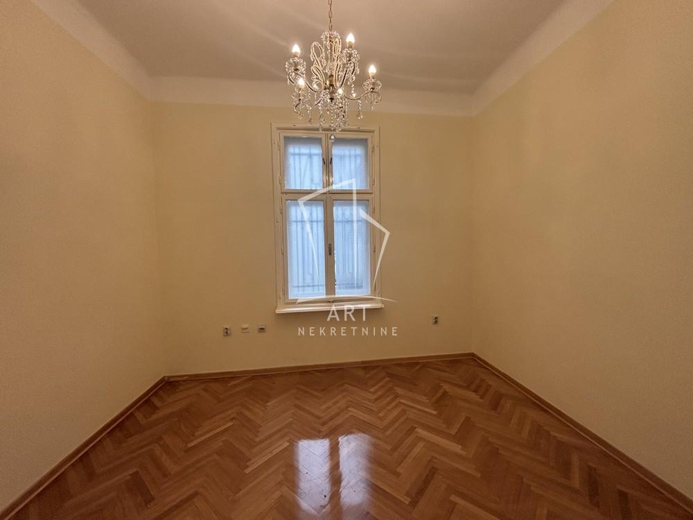 Slika 4 - Venizelosova, Četvorosoban stan za izdavanje, 101m2, 3.000€