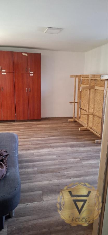 Slika 2 -  Kuća za izdavanje, 90m2, 680€