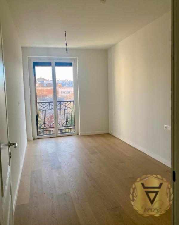 Slika 1 -  Lokal za izdavanje, 115m2, 2.700€