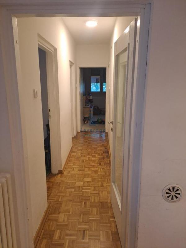 Slika 11 - Patrijarha Joanikija, Troiposoban stan na prodaju, 94m2, 215.000€