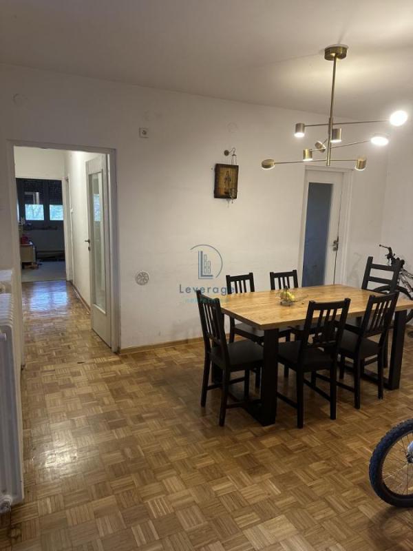 Slika 3 - Patrijarha Joanikija, Troiposoban stan na prodaju, 94m2, 215.000€