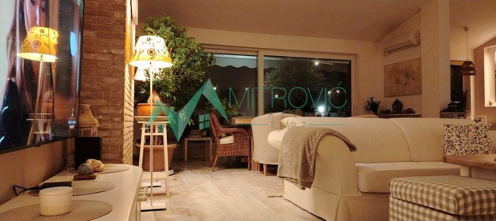 Glavna slika -Petosoban stan na prodaju, 239m2, 850.000€