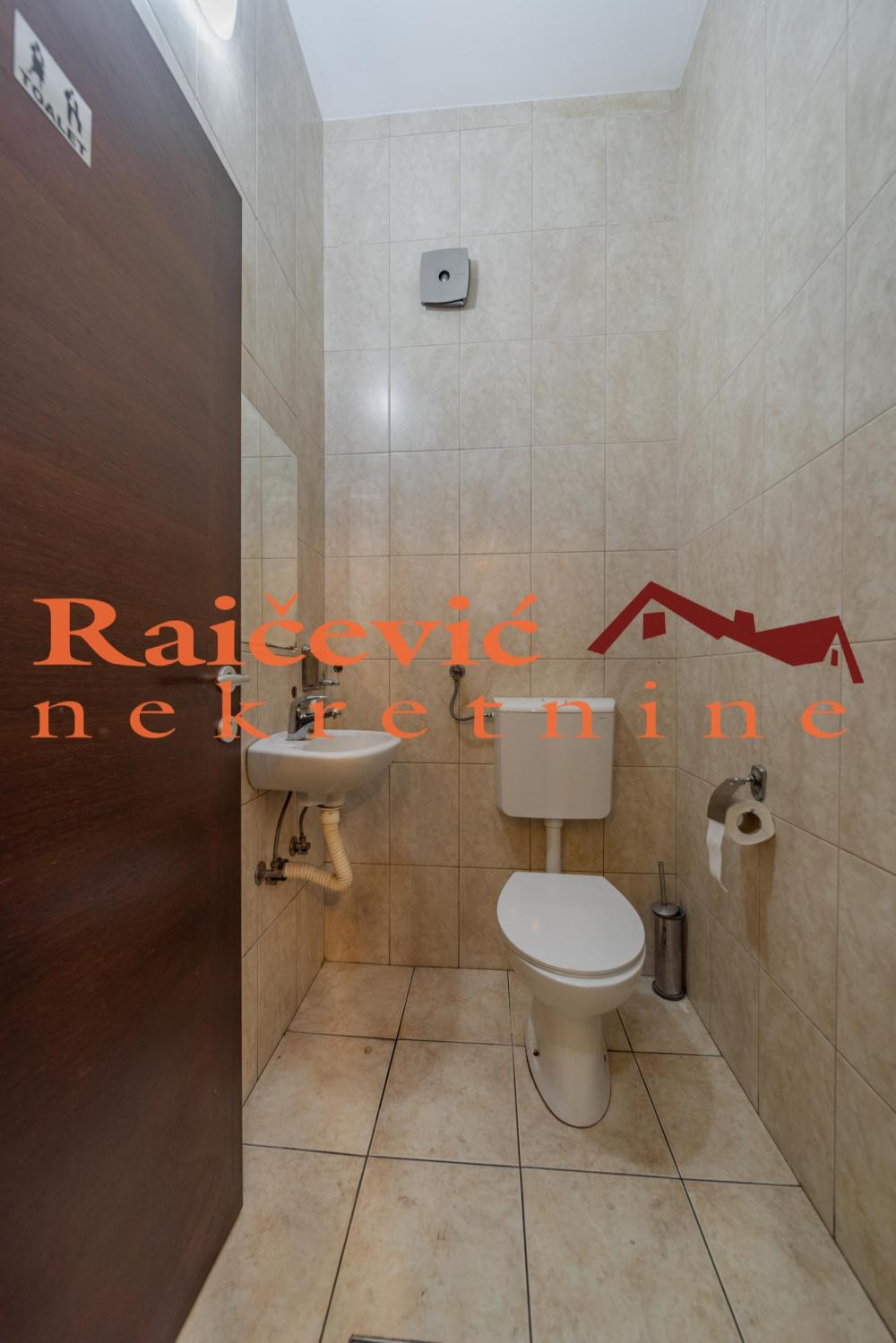 Slika 10 - Durmitorska,  Lokal na prodaju, 61m2, 145.000€