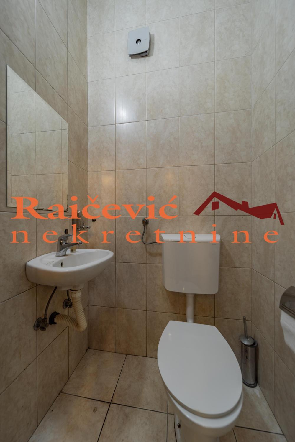 Slika 11 - Durmitorska,  Lokal na prodaju, 61m2, 145.000€