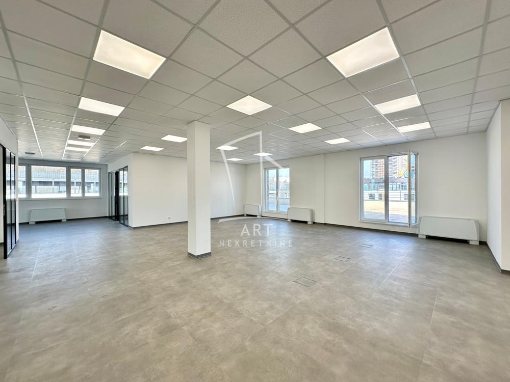 Slika 11 - Tošin bunar,  Lokal za izdavanje, 442m2, 5.685€