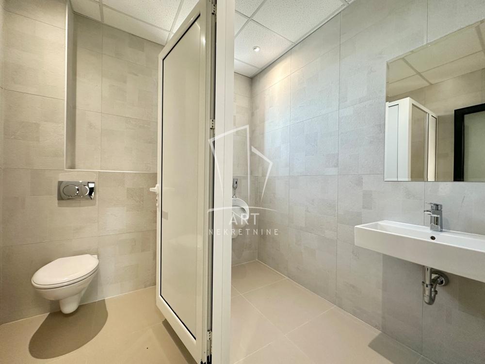 Slika 5 - Tošin bunar,  Lokal za izdavanje, 442m2, 5.685€